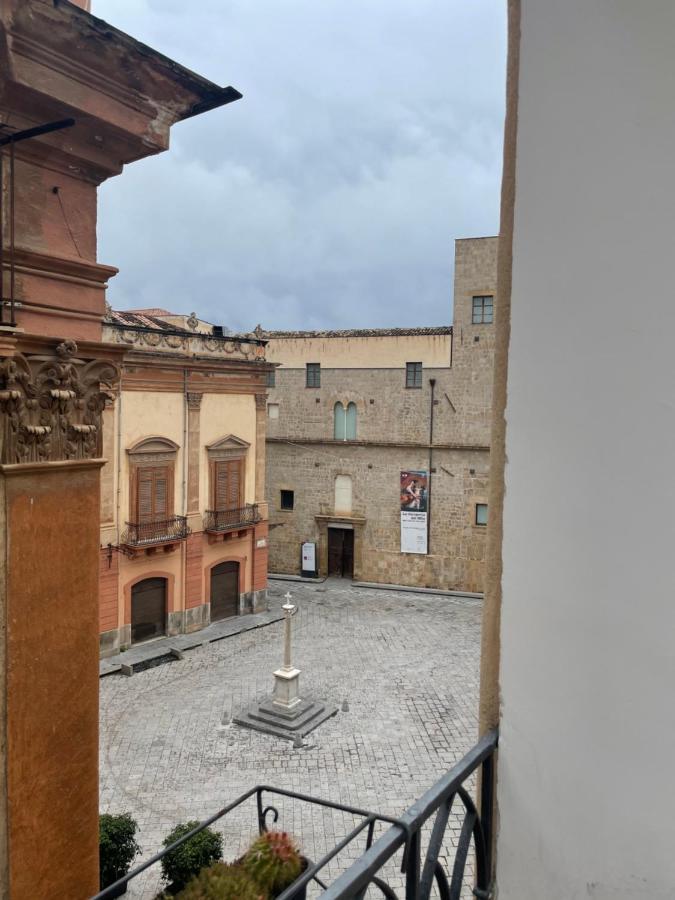 Appartamento Mansardato Nel Cuore Di Palermo - Accesso Terrazza Dış mekan fotoğraf